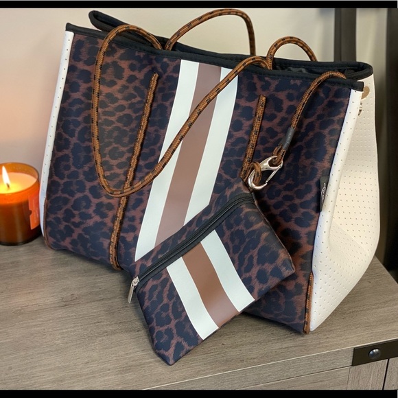 Brand NEW Georgia Neoprene Tote Bag & Clutch~ Brown & Cream Leopard 🧡 - Picture 1 of 12